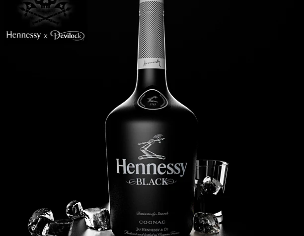 Hennessy Black