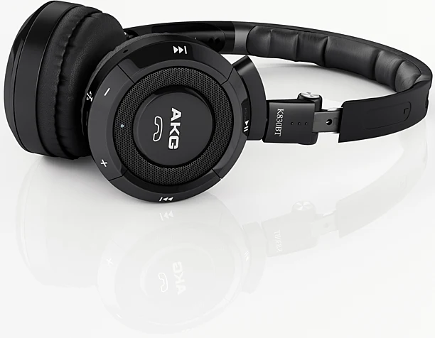 AKG K830BT