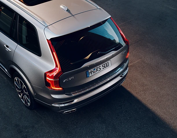Volvo XC90 Light&Shadows