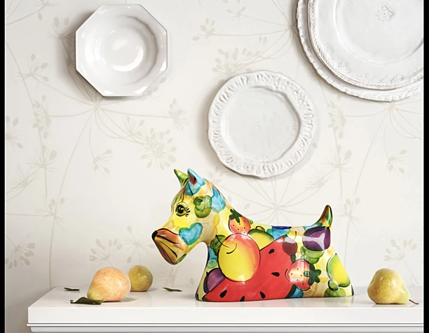 Ceramic figurines