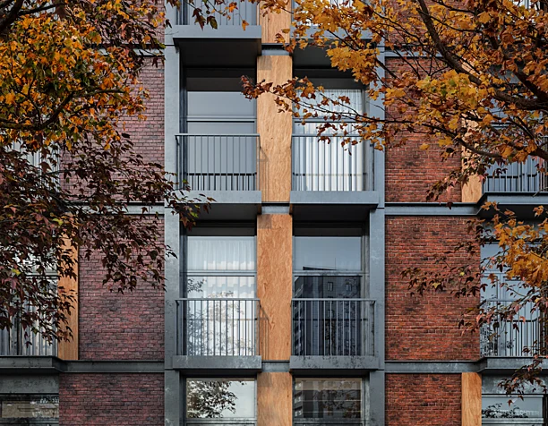 Berzarina 12 by ADM