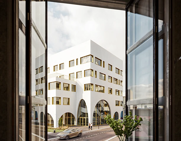 Salzburg Institute of Pharmacy // Berger+Parkkinen