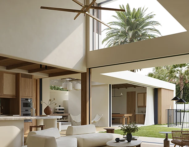 Molong House Interior (сделано по референсу)