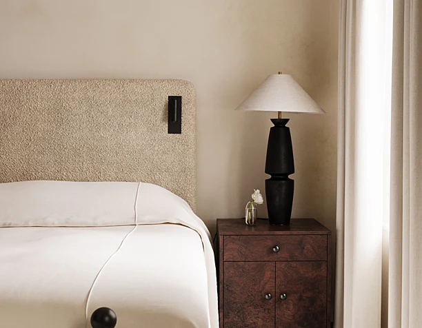 Principal Bedroom inspired by Banda Property (сделано по референсу)