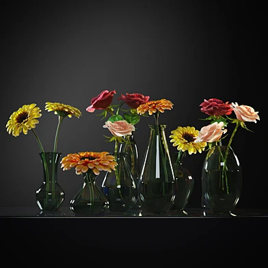 SMALL VASE AND FLOWERS