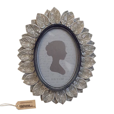 Chehoma Oval Frame With Leaves