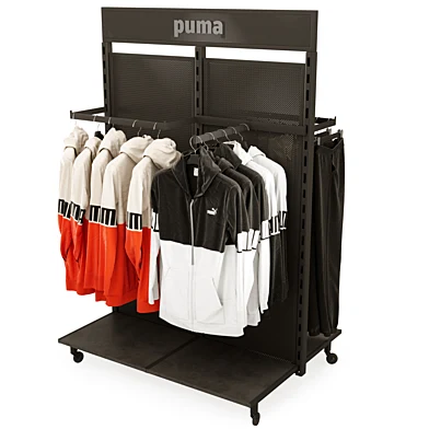 Остров для магазина одежды Puma 2