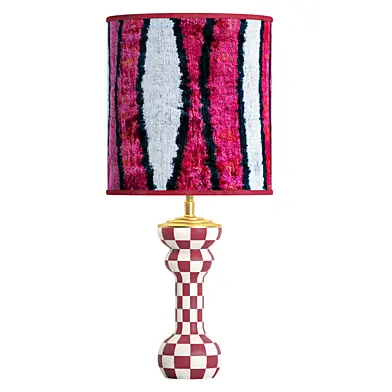 Madame garage Burgundy Table lamp