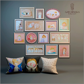 Decorative set of paintings and pillows for baby girls