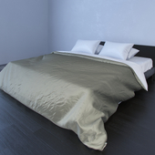 Bed / Кровать