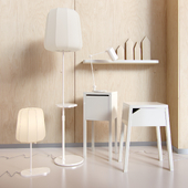 Five wireless zaryadok IKEA + IKEA shelf with decor