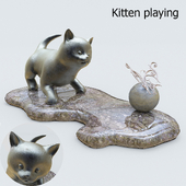 Statuette - "Kitten playing"