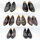 A set of men&#39;s shoes