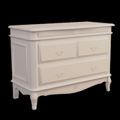 Classic chest of drawers with 3 drawers