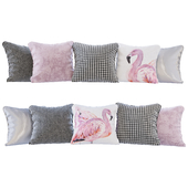 Набор подушек с принтами: фламинго, розовый бархат, шеврон  гусиная лапка и серебро (Pillows flamingo pink velvet chevron houndstooth and silver)