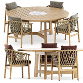 Ginestra outdoor chairs and round table by BeB Italia