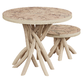 Деревянные столы с подстольем из веток