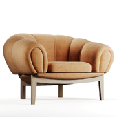 GUBI | Croissant Lounge Chair