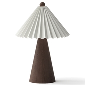 Lulu and Georgia Prairie Table Lamp by Huey