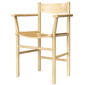 Nikari / Academia Armrest Chair