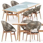 Bora dining chairs by Gloster and Secret garden table by Poltrona Frau