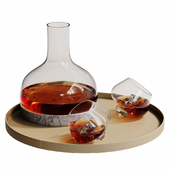 Decorative whiskey set with Paolo Castelli tray