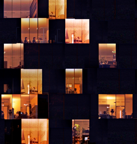 Горящие окна домов ночью (42 фото)